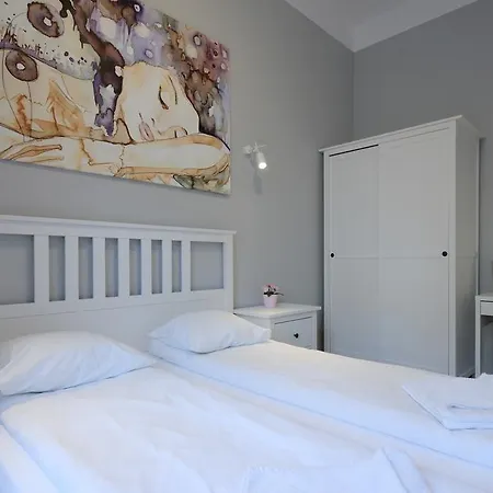 Zacisze Apartments By Habitan